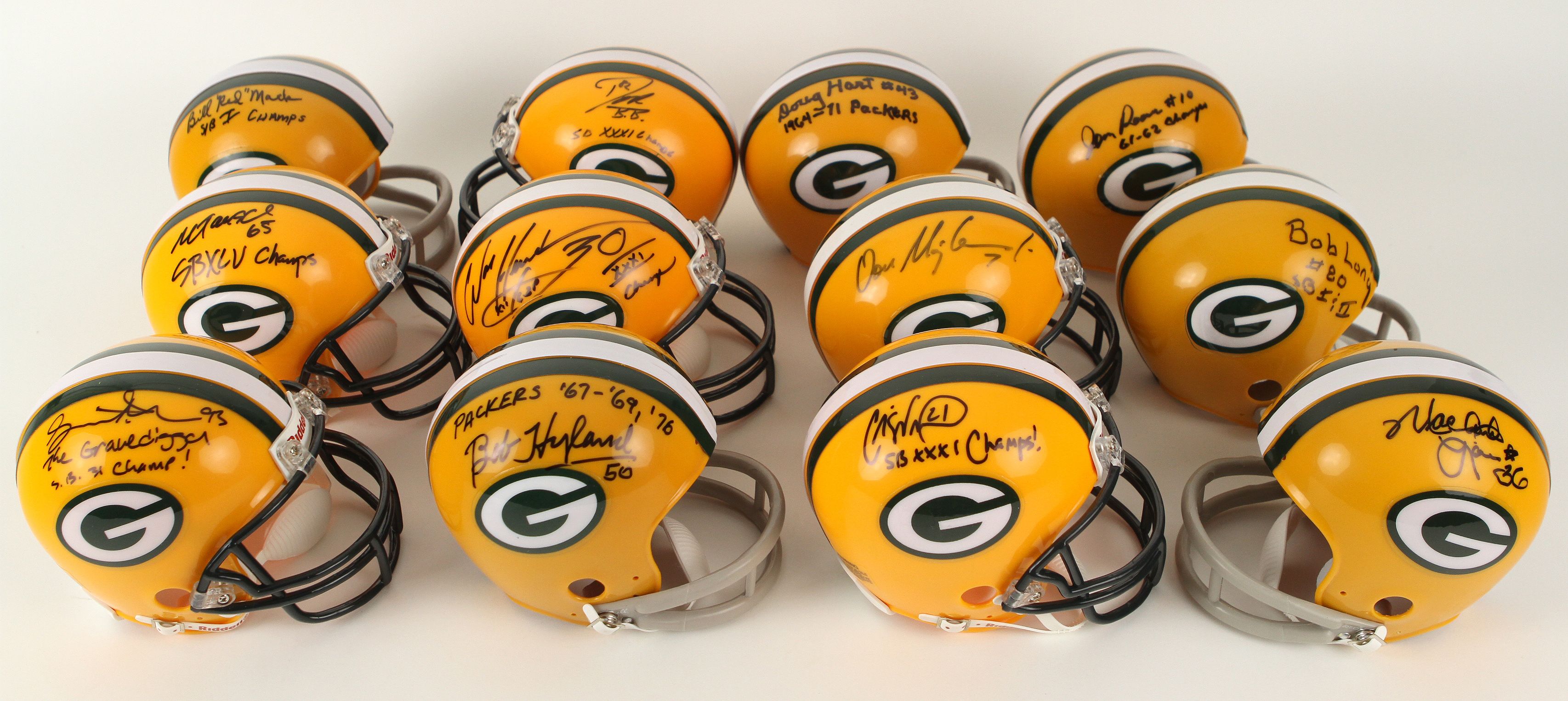 Unique Sports Photos, Vintage Packers Memorabilia, Game Used Bats Headline  MEARS Auction