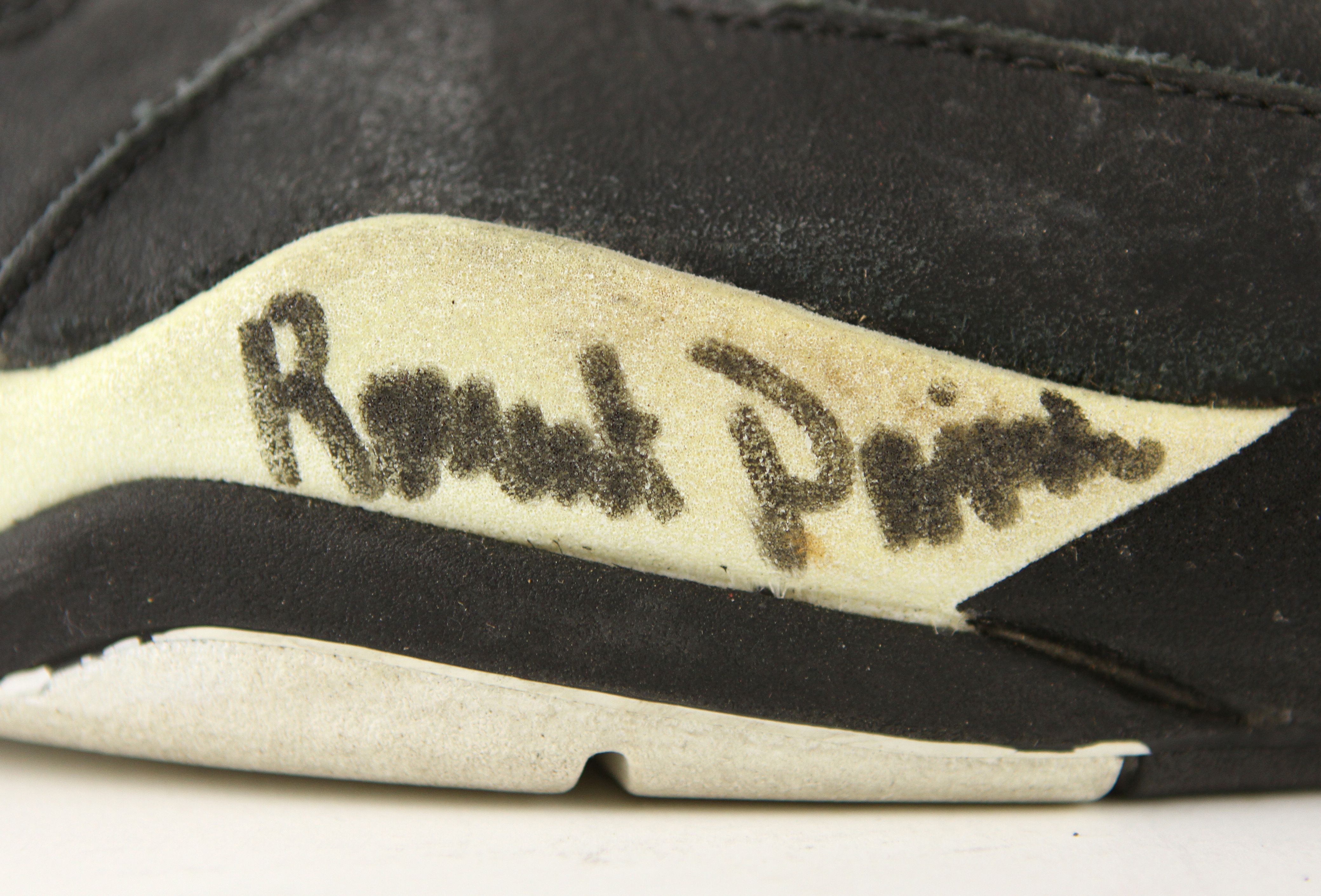 Robert Parish Signed 1980's Game Used Shoes Sneakers JSA COA Boston  Celtics