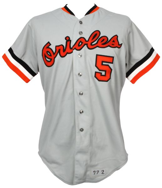 1977 Brooks Robinson Baltimore Orioles Signed Road Jersey (JSA)