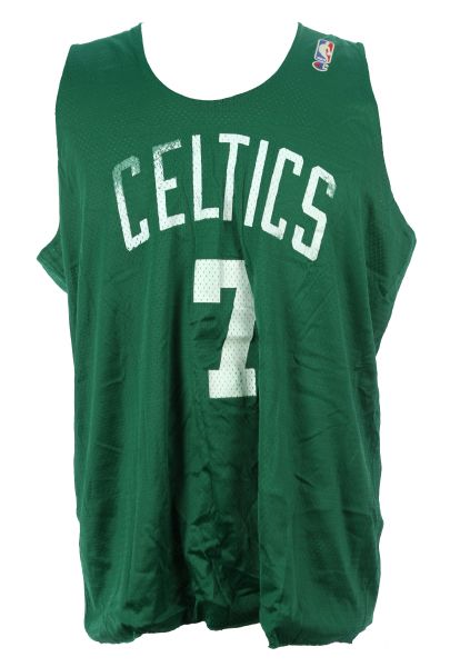 1991-98 Dee Brown Boston Celtics Reversible Practice Jersey (MEARS LOA)