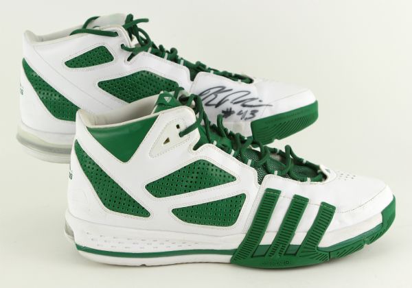 Lot Detail - 2004-11 Kendrick Perkins Boston Celtics Signed Adidas ...