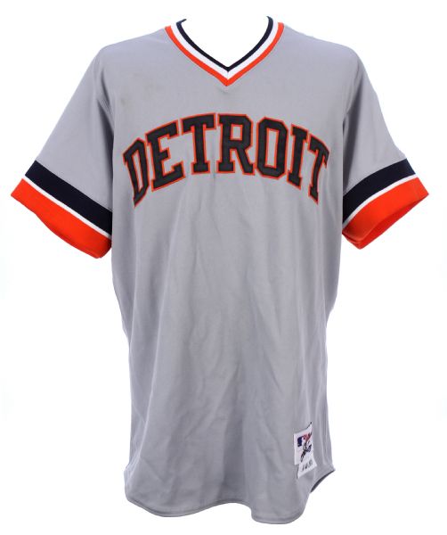 2012 (August 11) Austin Jackson Detroit Tigers Game Worn Throwback Road Uniform w/ Cap (MEARS LOA/MLB Hologram) Solo HR