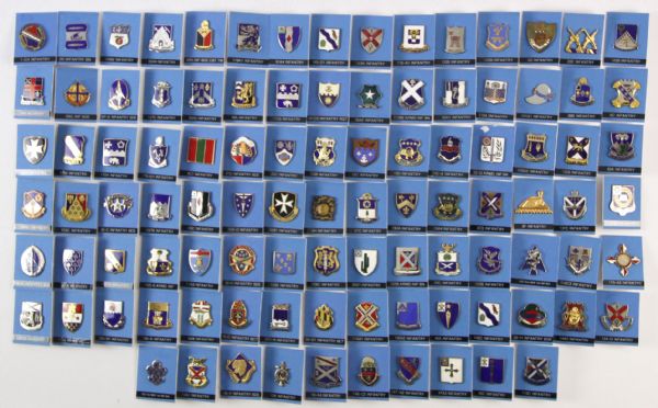 Recent Issue Lot of 100 US Army Infantry Crests 