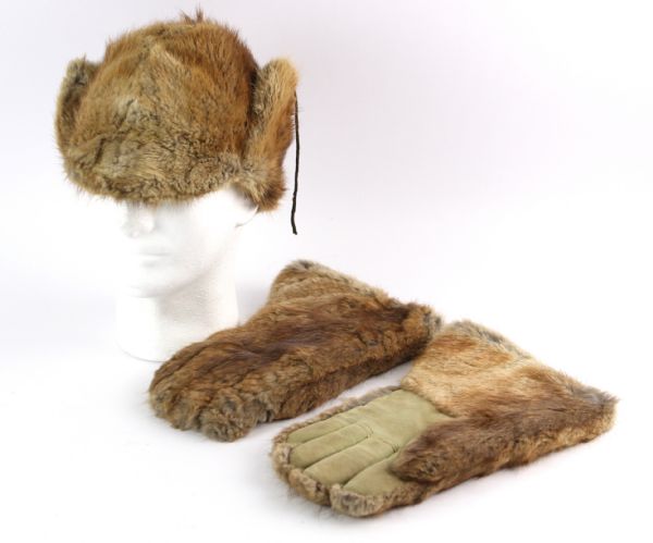 1876 US Army Muskrat Winter Hat and Pair of Gloves