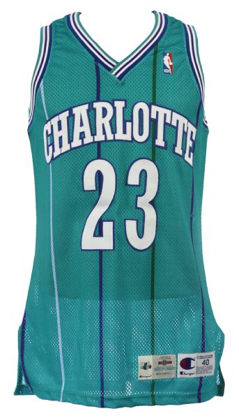 1995-96 Michael Adams Charlotte Hornets Signed Game Worn Road Jersey (MEARS LOA/JSA)