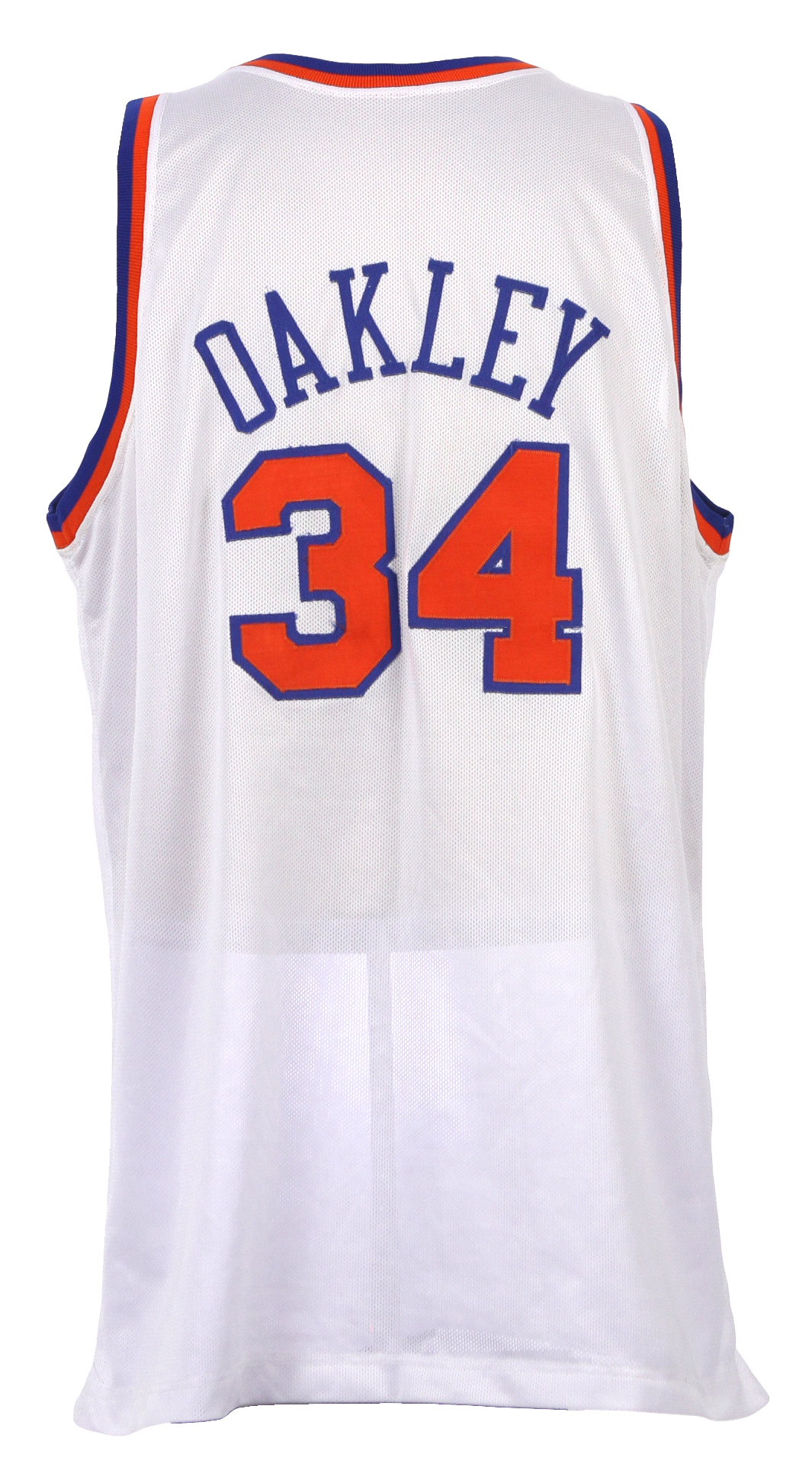 Lot Detail - 1994-95 Charles Oakley New York Knicks Signed Game Worn Home  Jersey (MEARS LOA/JSA)