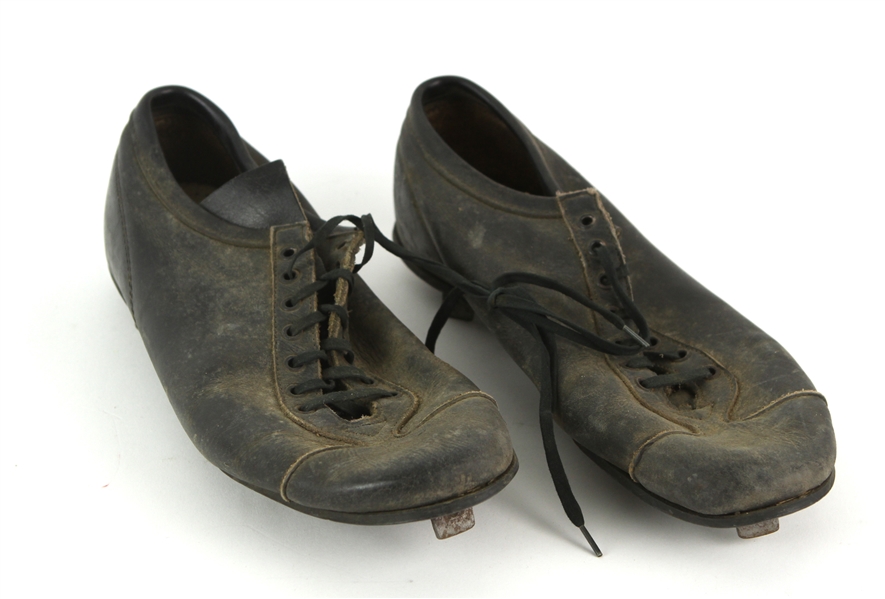 1950s circa Game Worn Baseball Cleats (MEARS LOA)