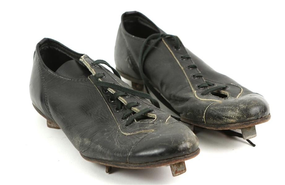 1950s circa Game Worn Baseball Cleats (MEARS LOA)