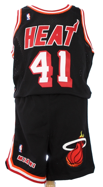 1994-95 Glen Rice Miami Heat Signed Game Worn Road Uniform (MEARS LOA/JSA)