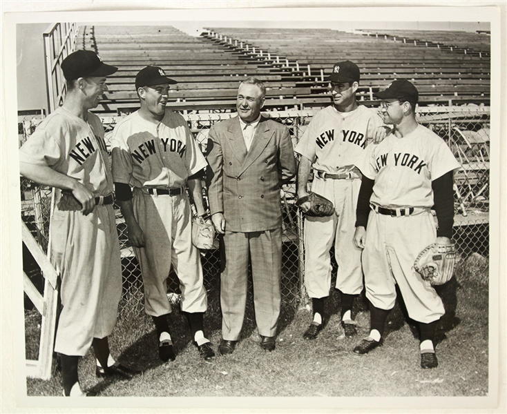 1952 Rogers Hornsby Gil McDougal Clint Courtenay Ernie Nevel Bob Marquis 8" x 10" Photo