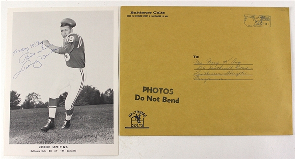 1964 Johnny Unitas Baltimore Colts Vintage Autographed 8x10 B&W Photo W/ Original Envelope (JSA)
