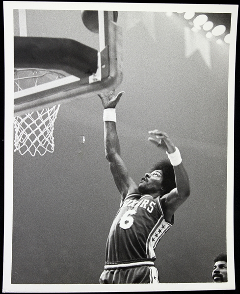 1976-78 Julius Erving Philadelphia 76ers 8" x 10" Original Photo 