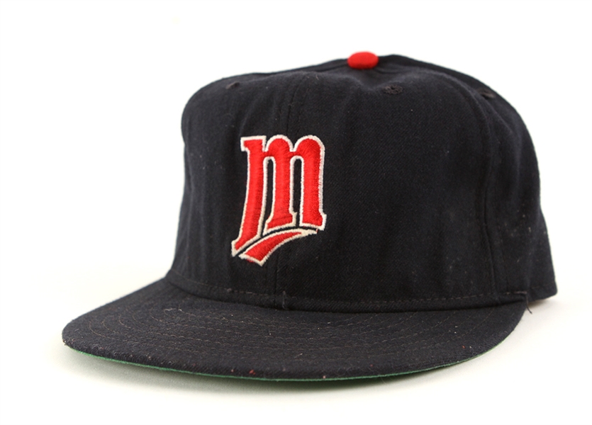 1988-89 Kirby Puckett Minnesota Twins Signed Game Worn Cap (MEARS LOA/JSA)