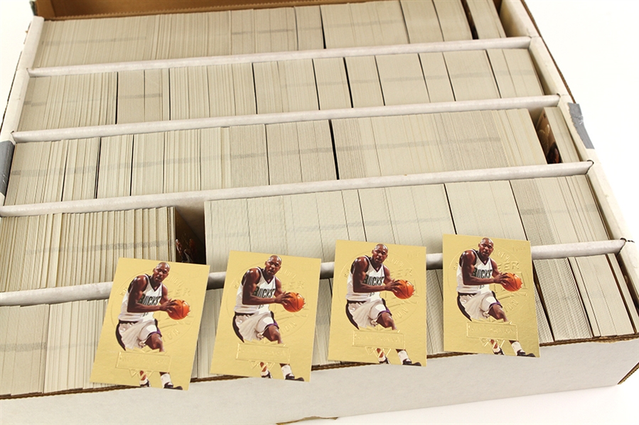 1995-96 Glenn Robinson Milwaukee Bucks Fleer Ultra Gold Medallion Insert Cards - Lot of 5,000