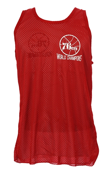 1983-84 Moses Malone Philadelphia 76ers Reversible World Champions Practice Jersey (MEARS LOA)