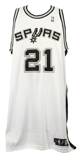 2006-07 Tim Duncan San Antonio Spurs Home Jersey (MEARS LOA)