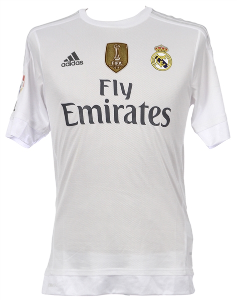 2014 Cristiano Ronaldo Real Madrid Jersey w/ 2014 FIFA World Champions Patch (MEARS LOA)