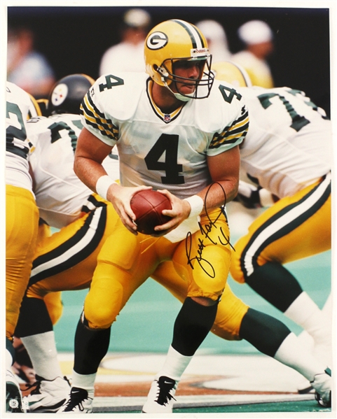 1990s Brett Favre Green Bay Packers Signed 16" x 20" Photo (JSA)