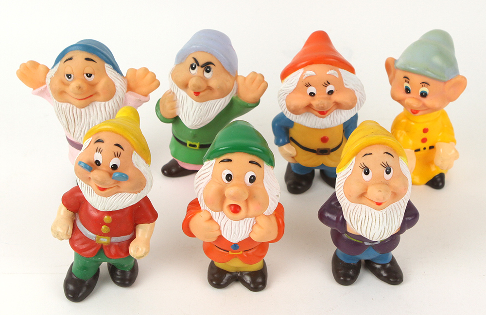 seven dwarfs cuddly toys