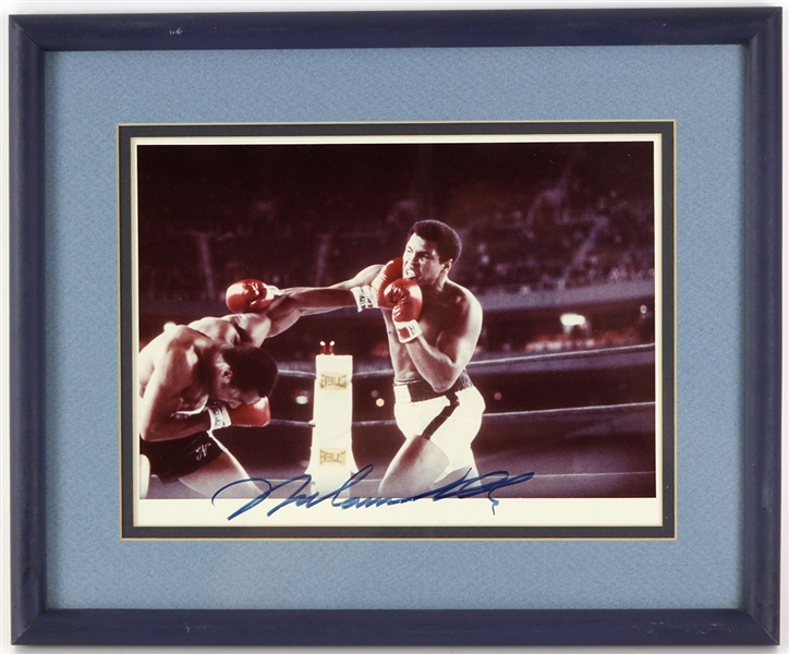 1970s Muhammad Ali World Heavyweight Champion Signed 12" x 15" Framed Photo (JSA)