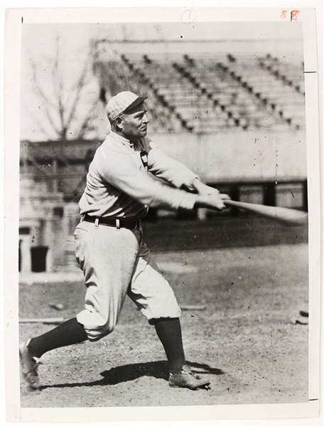 1915-20 Gavvy Cravath Philadelphia Phillies 7" x 9" Original Photo