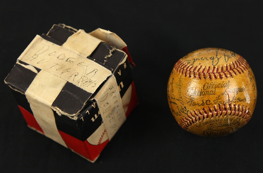 1942 Brooklyn Dodgers Team Signed ONL Frick Baseball w/ 27 Signatures Including Leo Durocher, Joe Medwick, Pee Wee Reese, Billy Herman & More (JSA)