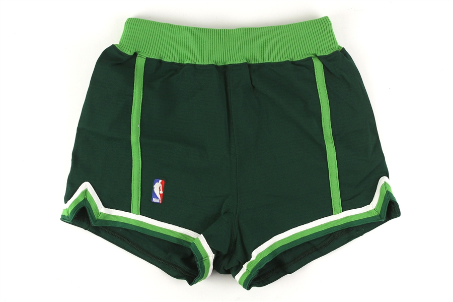 1986-87 Milwaukee Bucks Game Worn Shorts (Milwaukee Bucks COA)