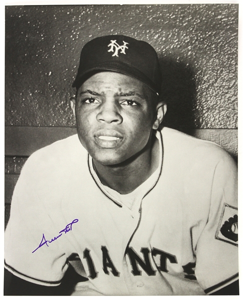 1951-1972 Willie Mays New York Giants Signed 16"x 20" B&W Photo (JSA)