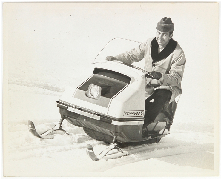 1968 Bart Starr Green Bay Packers 8x10 B&W Snowmobile Photo 