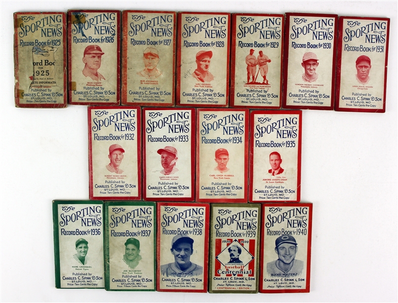 1925-40 The Sporting News Basbeall Record Book Collection - Lot of 16 
