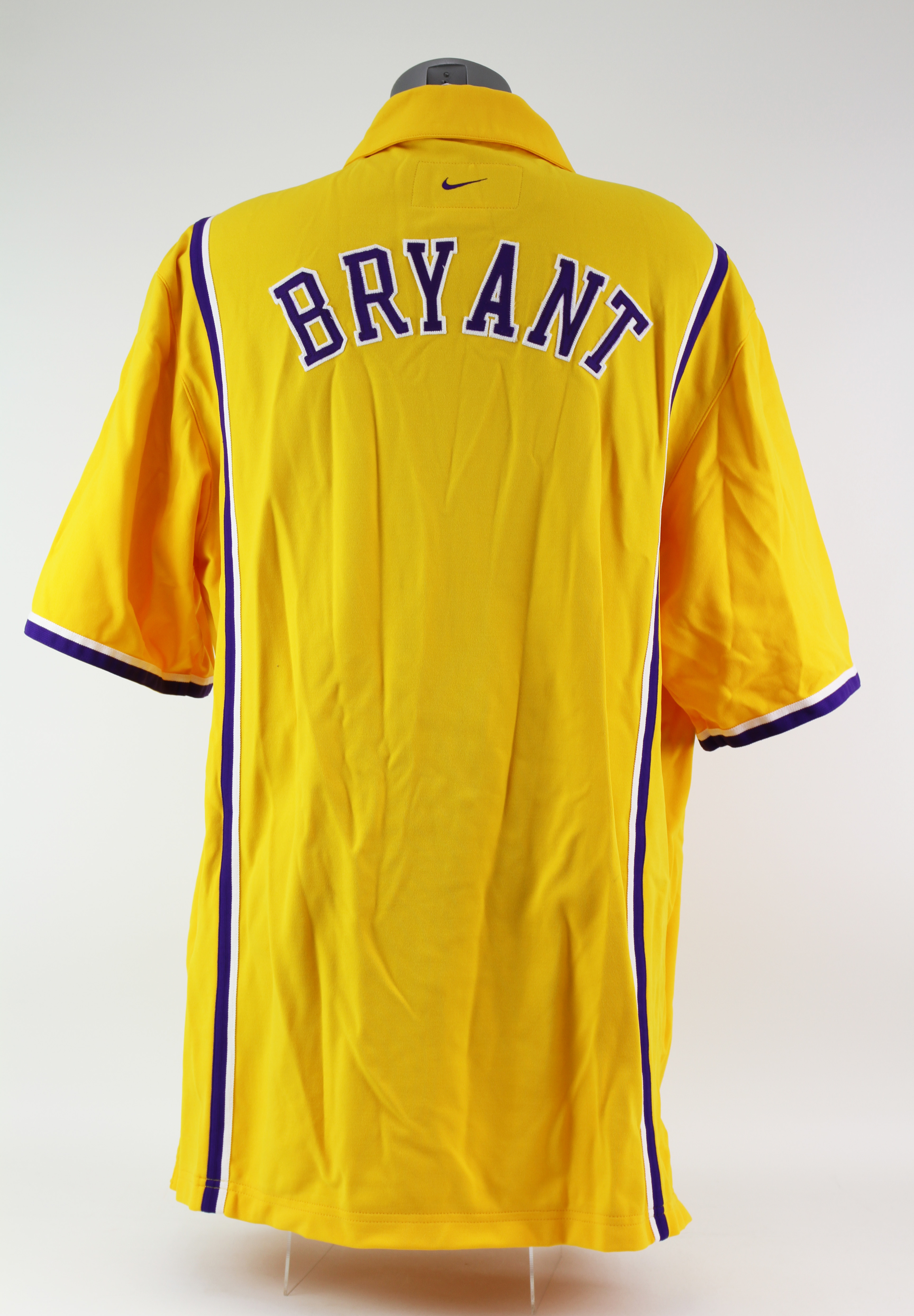 Lot Detail - 2012-13 Kobe Bryant Worn Lakers Pre-Game Warm-Up Outfit  w/Shirt & Pants (DC Sports)