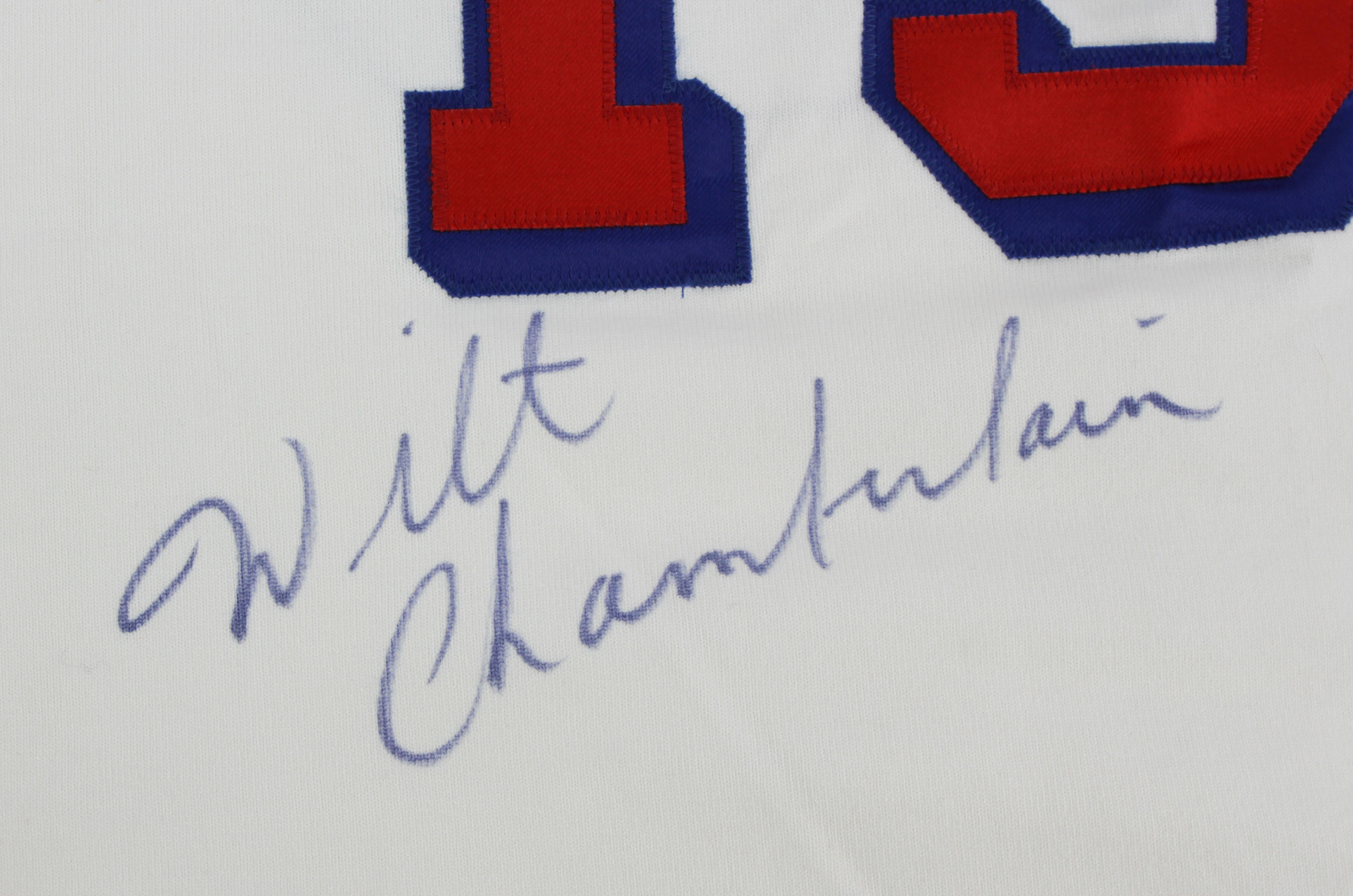 Lot Detail - 1961-62 Wilt Chamberlain Philadelphia Warriors Signed Mitchell  & Ness Reproduction Jersey (JSA)