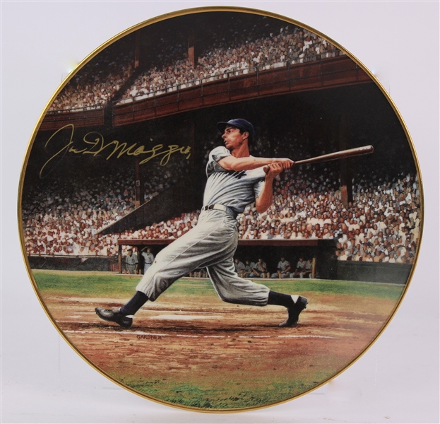 1993 Joe DiMaggio New York Yankees Signed 8" Bradford Exchange Commemorative Plate (JSA)