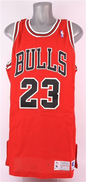 1992-93 Michael Jordan Chicago Bulls Pro Cut Road Jersey (MEARS A5)