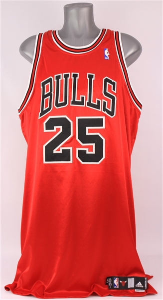 2008-2009 Derrick Rose High School Number Tribute Rookie Chicago Bulls Road Jersey (MEARS LOA /Collection of Bill Bynum)