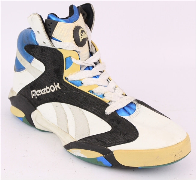 1992-93 Shaquille ONeal Orlando Magic Game Worn Reebok Pump Sneaker (MEARS LOA) Rookie Season