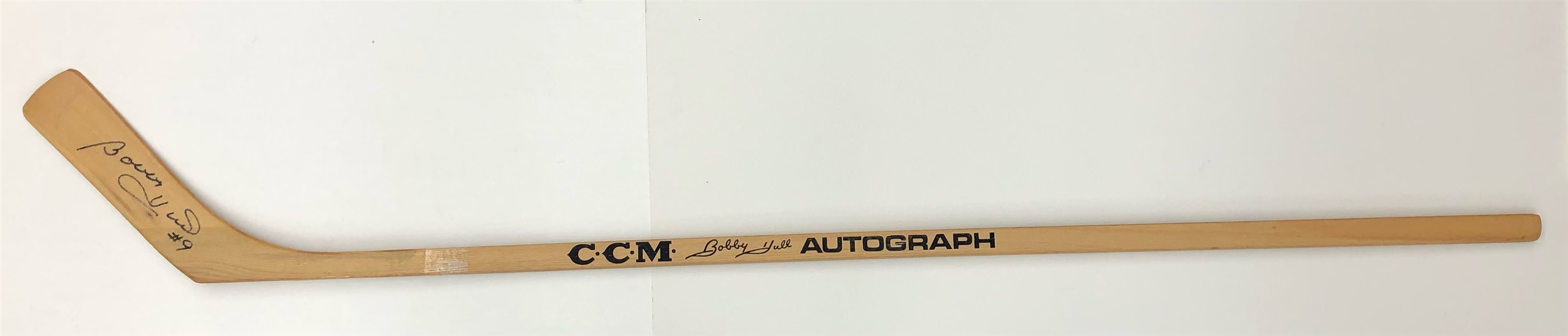 1970s Bobby Hull Chicago Blackhawks Signed CCM Autograph Model Hockey Stick (JSA) 