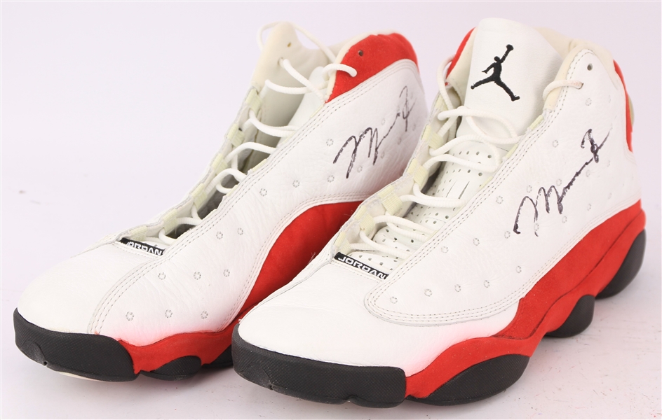 1997-98 Michael Jordan Chicago Bulls Air Jordan XIII Sneakers (MEARS LOA) "Clubhouse/Ball Boy Signature"