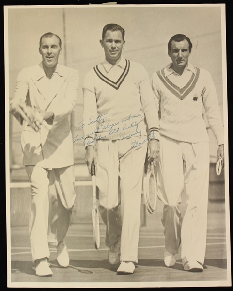 1950s Ellsworth Vines Tennis Champion Signed 11" x 13.5" Photo (Beckett)