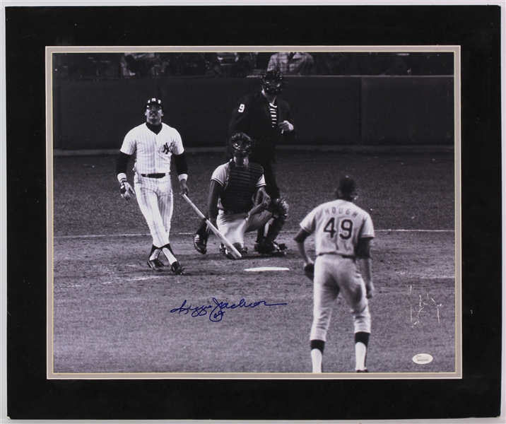 1977 Reggie Jackson New York Yankees World Series Signed 16x20 Matted Photo *JSA*