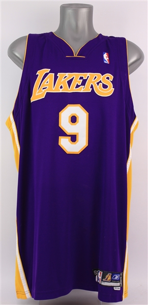 2005-06 Laron Profit Los Angeles Lakers Game Worn Road Jersey (MEARS LOA)
