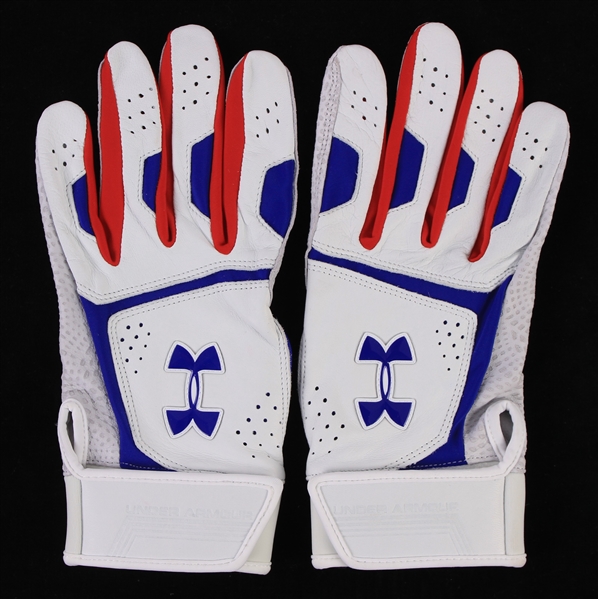 2019-21 Vladimir Guerrero Jr. Toronto Blue Jays White Under Armour Batting Gloves (MEARS LOA) 