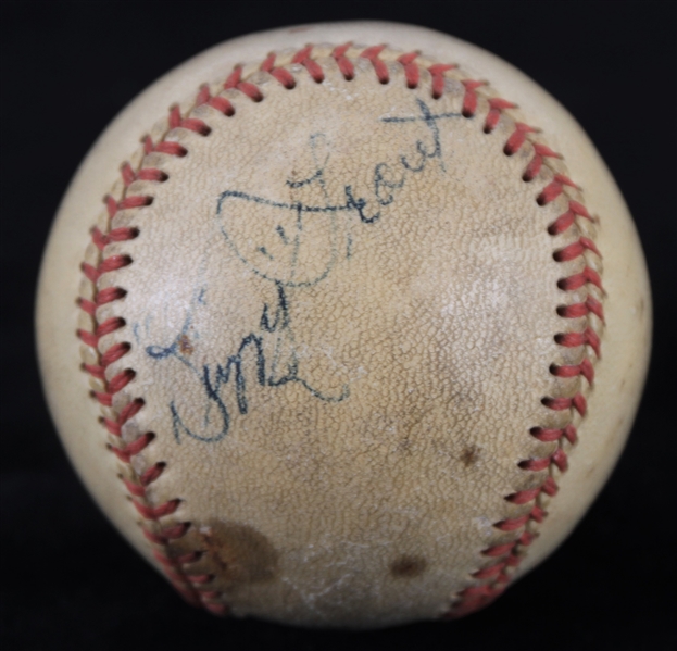 1940s Dizzy Trout Detroit Tigers Signed Baseball 