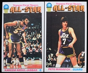 1977 Kareem Abdul Jabbar Pete Maravich Lakers/Jazz Topps All Star Basketball Trading Cards - Lot of 2 