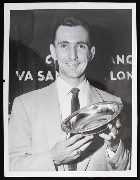 1955 Bob Cousy Boston Celtics Davis Award 7" x 9.25" Original Photo 