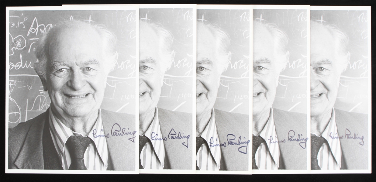 1980s Linus Pauling Nobel Prize Chemist Signed Photos - Lot of 11 (JSA)