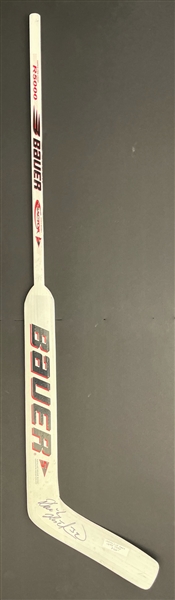 1997-2000 Domink Hasek Buffalo Sabres Signed Bauer Professional Model Goalie Stick (MEARS LOA/JSA)