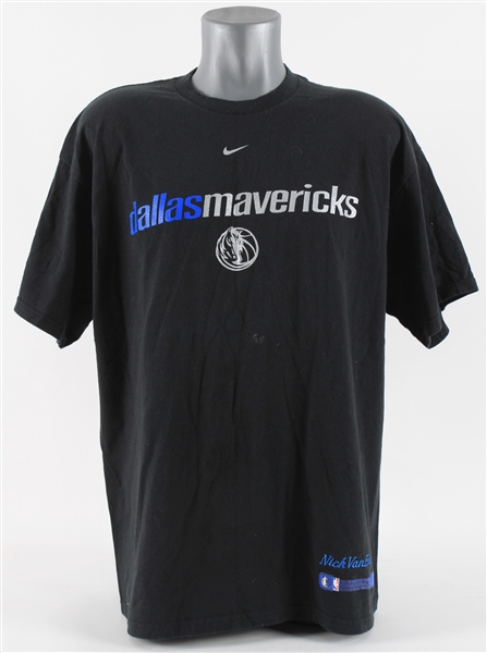 2001-02 Nick Van Exel Dallas Mavericks Shooting Shirt (MEARS LOA)