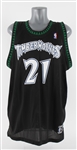2000s Kevin Garnett Minnesota Timberwolves Signed Jersey (JSA/Upper Deck)