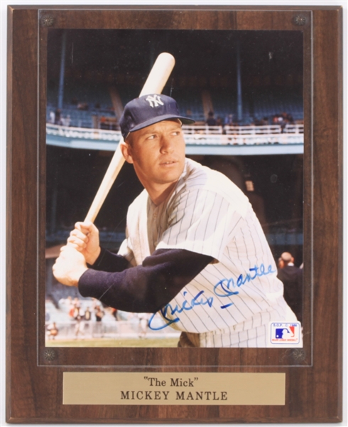 1988 Mickey Mantle New York Yankees Signed 11" x 13" Photo Display (JSA)